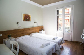 Отель Mai & Maud Paralel Apartment  Барселона